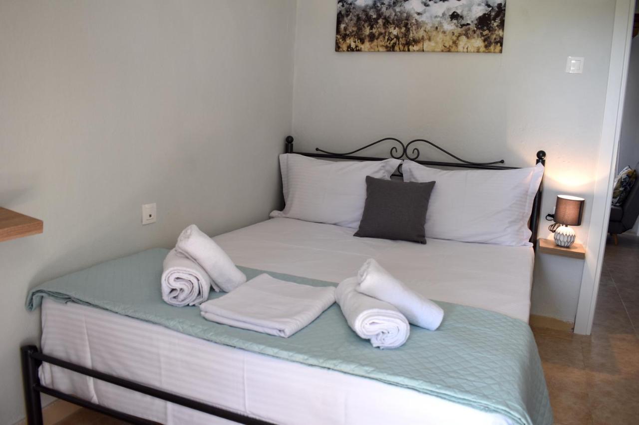 Aestas Vergia Apartments 2 Nea Kallikrateia 외부 사진